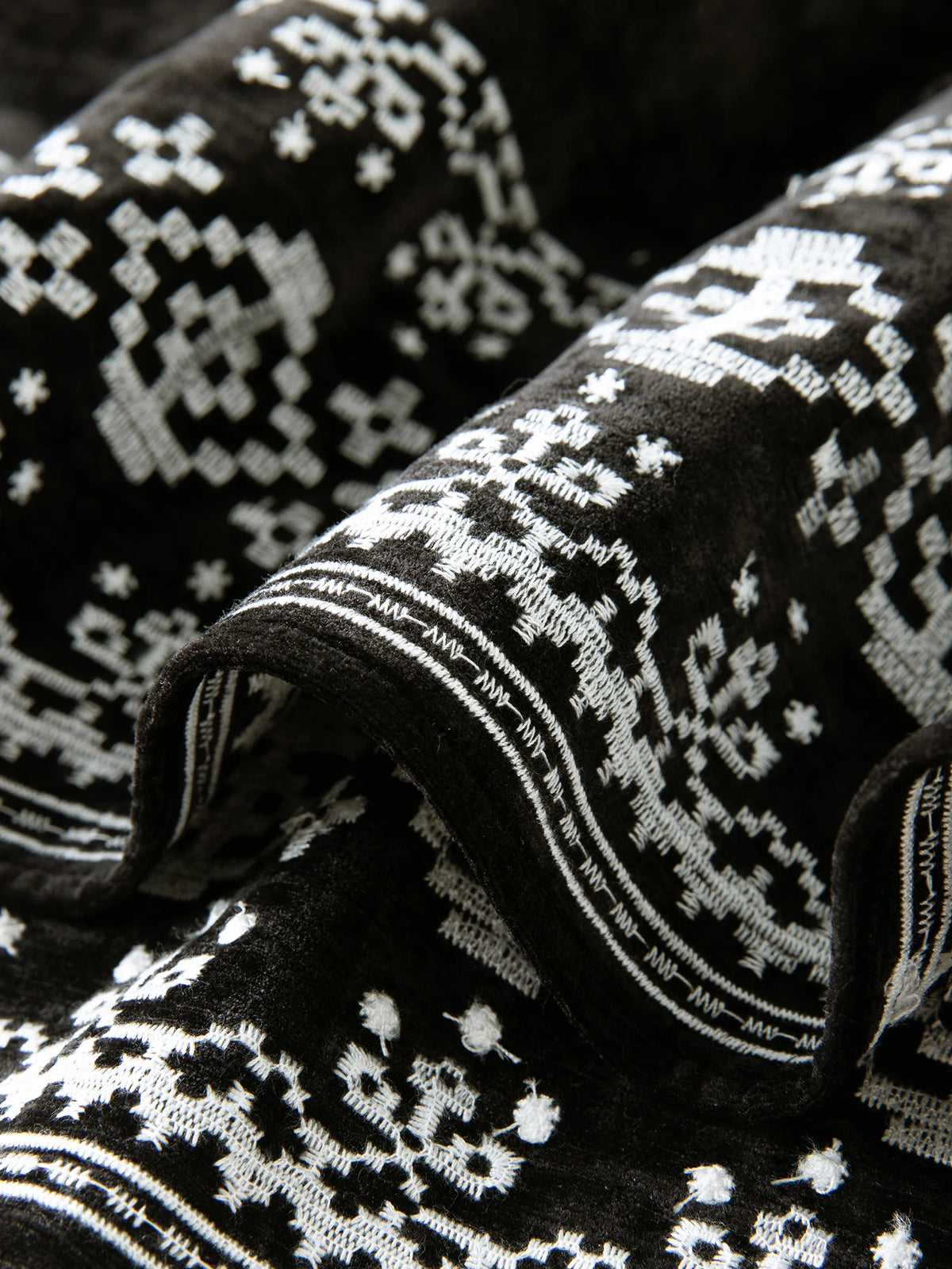 Bohemian Embroidered Maxi Skirt - Plus Size Ethnic A-Line Winter Skirt