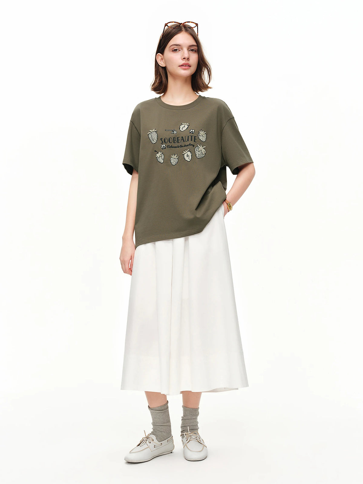 Women's Strawberry Embroidered Graphic Tee - Relaxed Summer Top
